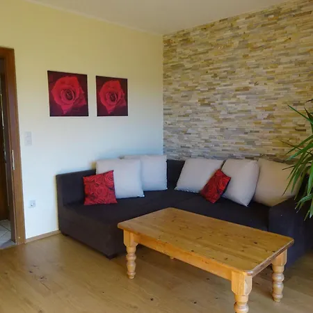 Apartamento Phlox In Millstatt By Interhome